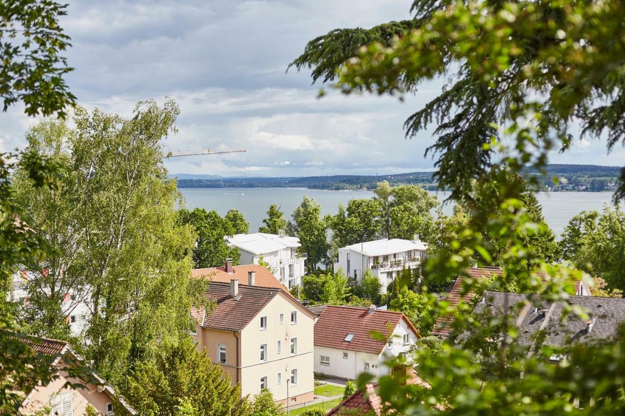 Gruenewald Apartment *